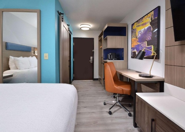 Brookstone Lodge near Biltmore Village, Ascend Hotel Collection image 12