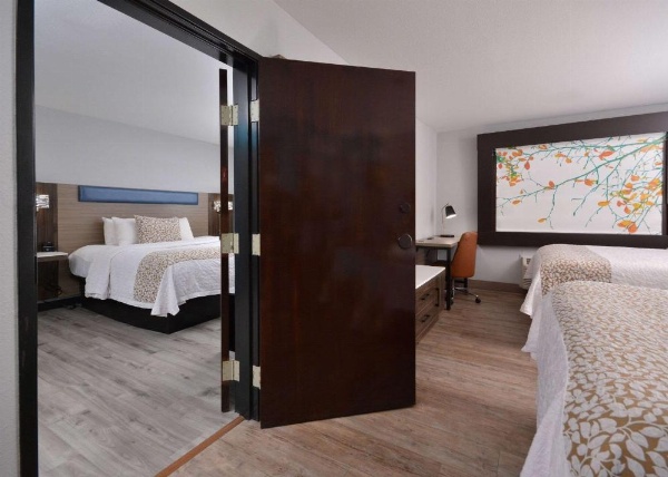 Brookstone Lodge near Biltmore Village, Ascend Hotel Collection image 15